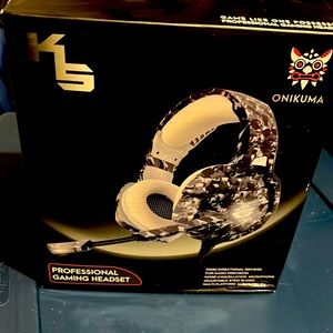 I’m selling this item bc I need the money to pay off a fine me and my woman